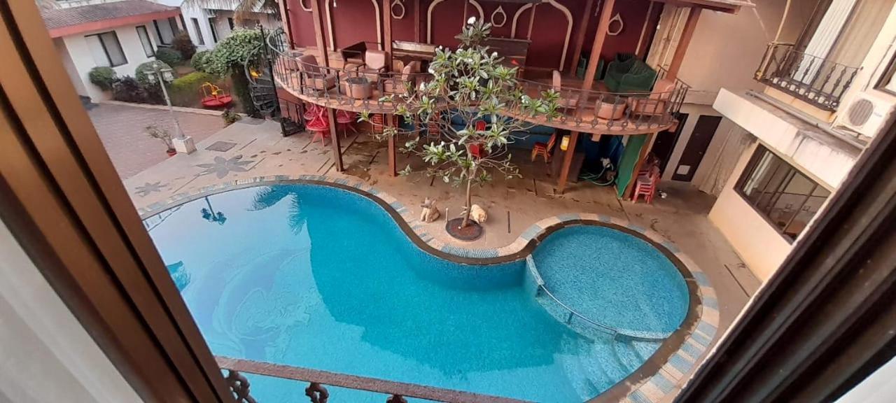 Sia Resort Alībāg Esterno foto