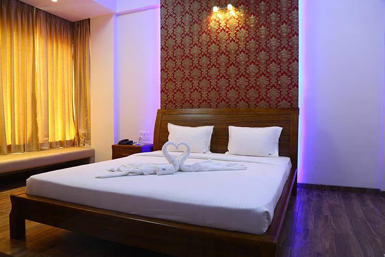 Sia Resort Alībāg Esterno foto
