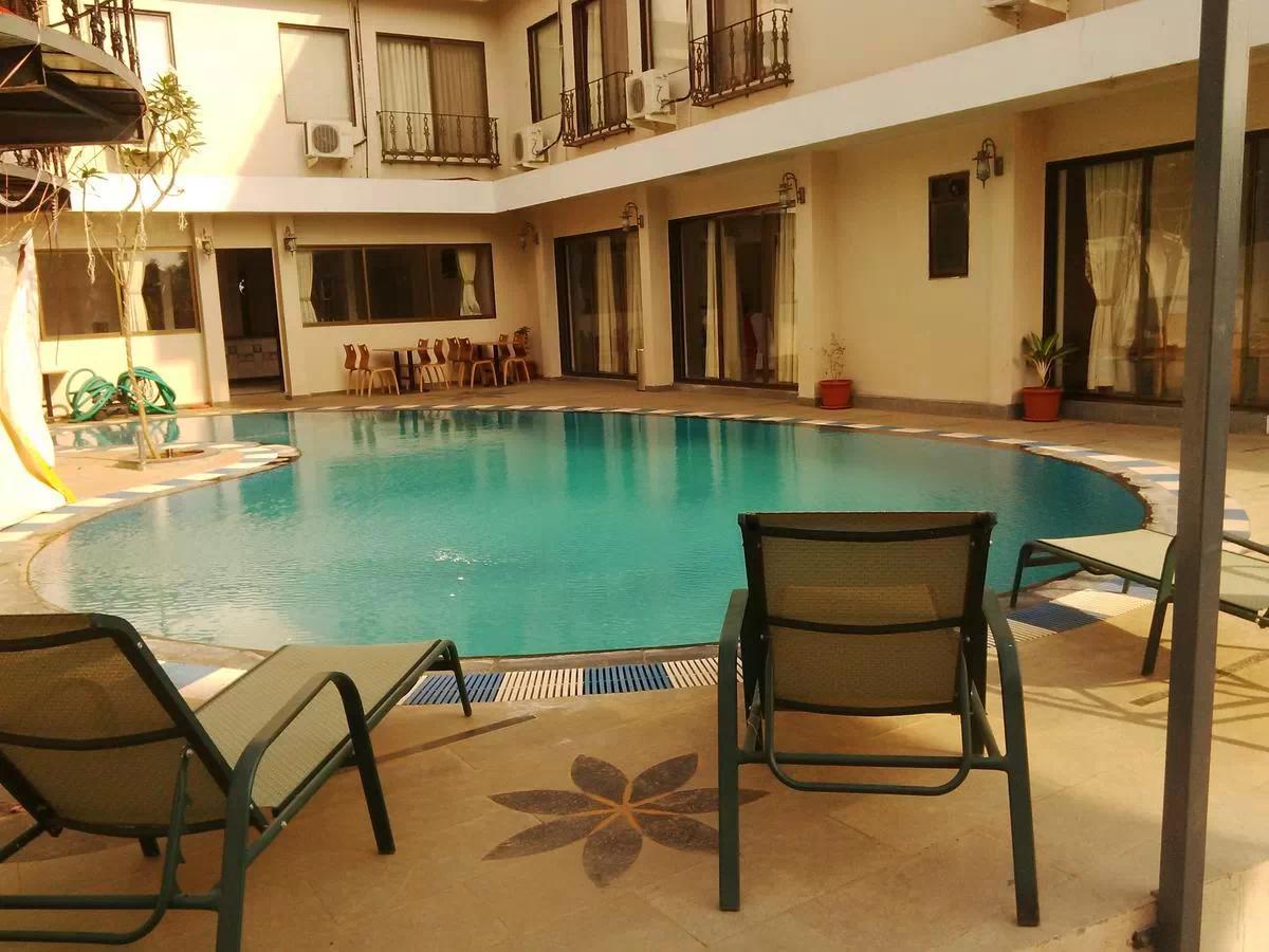 Sia Resort Alībāg Esterno foto